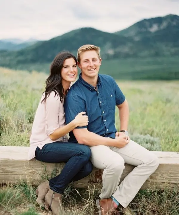 image of couple in garden