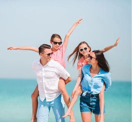 image of family beach picnic